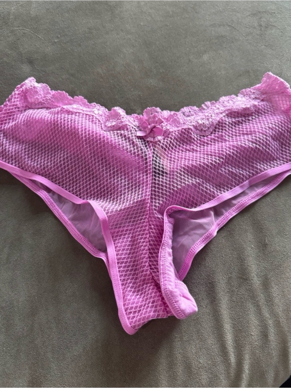 NWT Victoria’s Secret Very Sexy Purple Fishnet Mesh Ruffle Cheeky Panties Large